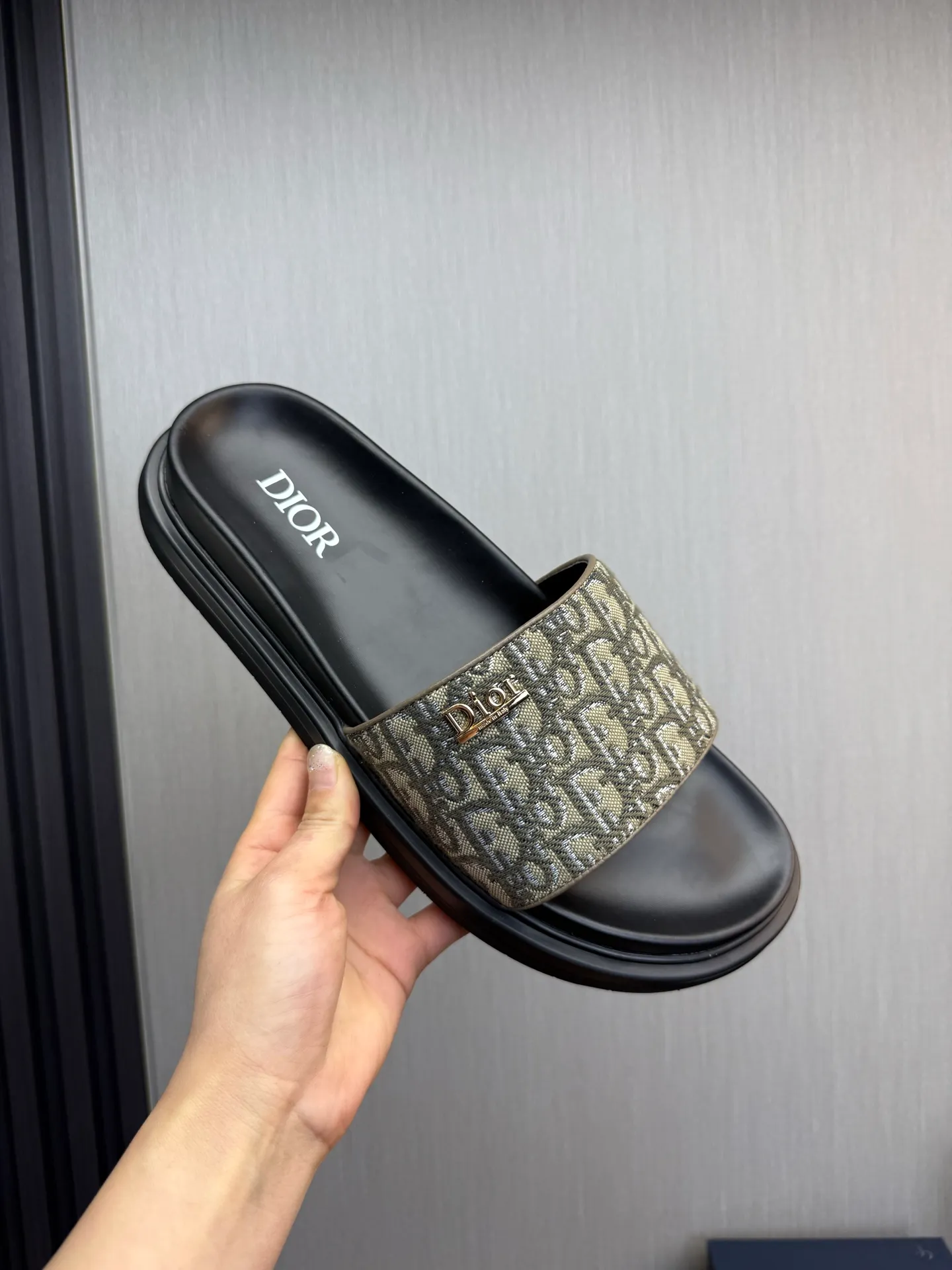 Men's shoes 260💰 Dior. Men's slippers🩴Official website 1:1 production 38-45 size 45 46 🉑️Customized original material shipped✅
